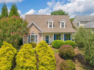 1345 Amber Ridge Rd, Charlottesville, VA 22901