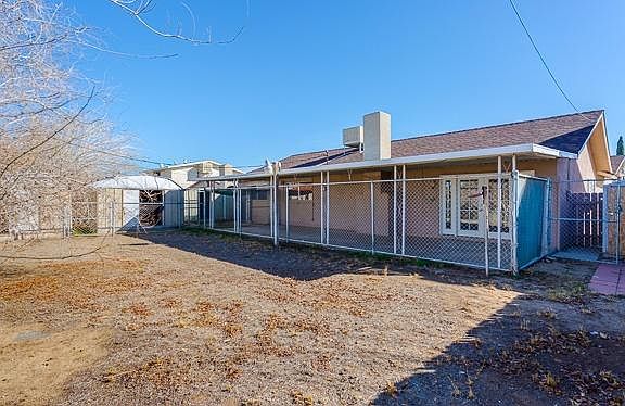 5th image of 1509 Paloma St