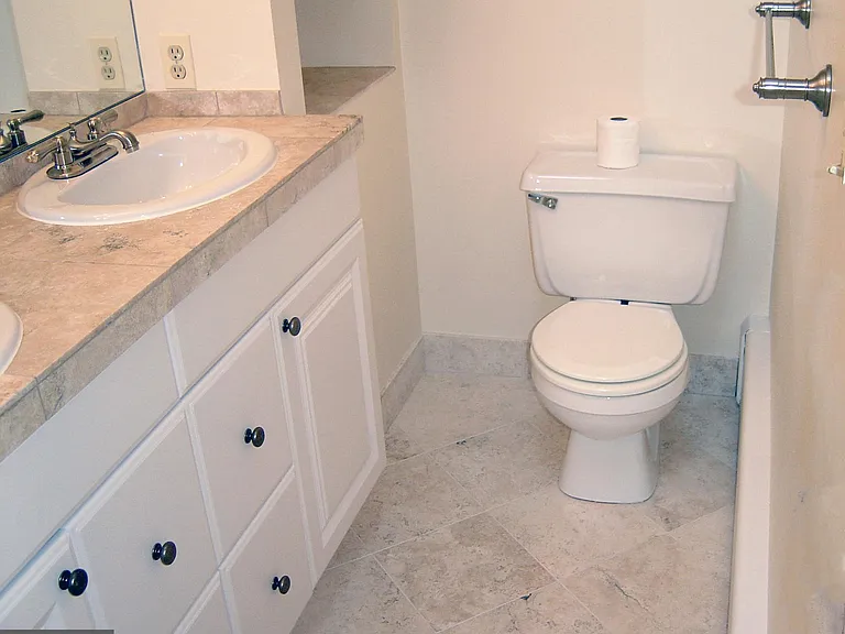 4602 Derussey Pkwy — Photo 33