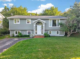 2 Randall St, Halifax, NS B2Y 4K8