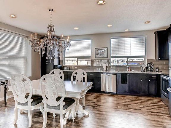 4th image of 4938 N Valentia Ct