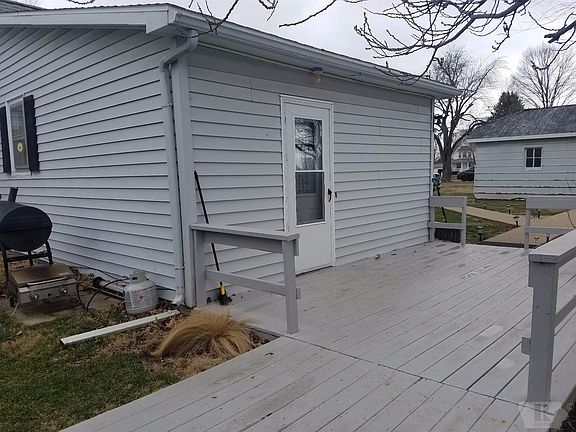 3rd image of 170 S Fulmer St