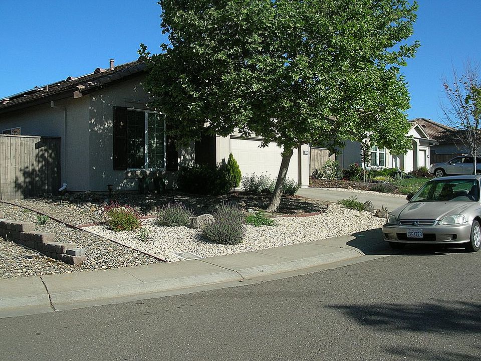 1st image of 420 Eagle Dr