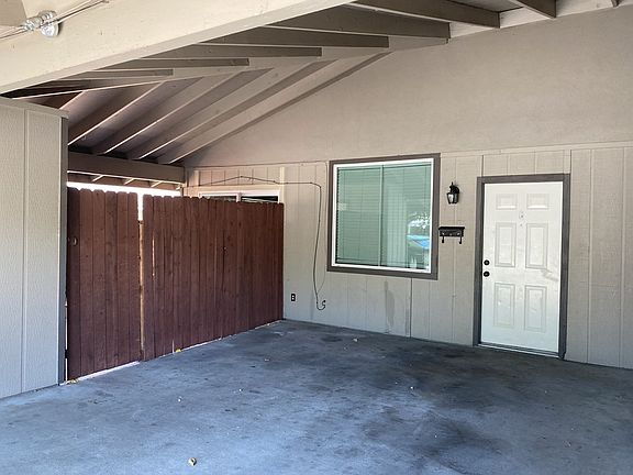 5th image of 3020 Olive Glen Ct