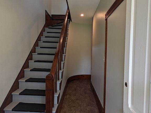 3rd image of 356 W Lorain St #B