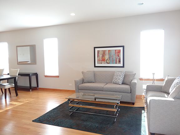 4th image of 8223 Lincoln Ave
