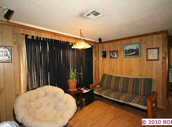 5th image of 512 N Hodge St