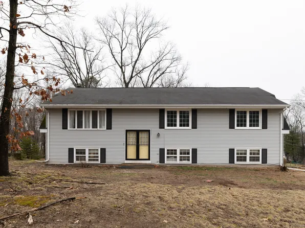 134 Lagana Avenue, Southington, CT 06479