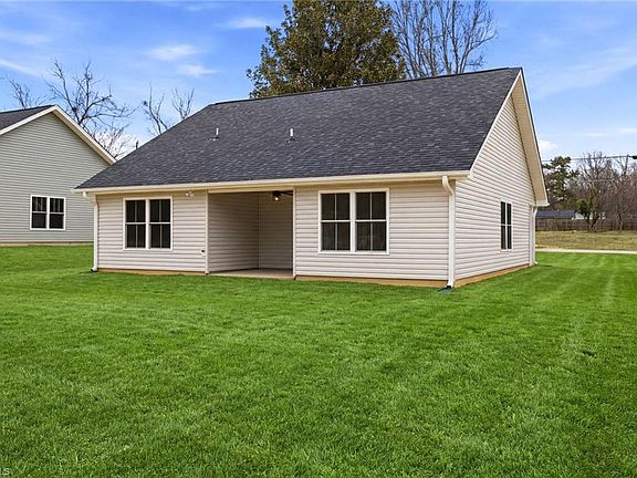 5th image of 1218 Bowen Dr