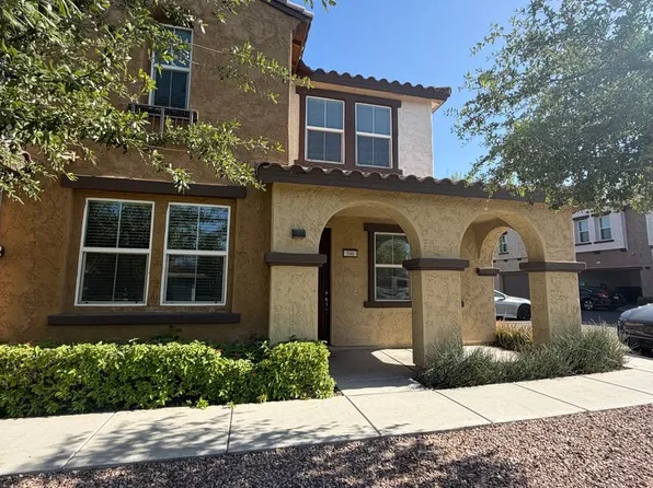 596 W Westchester Dr, Tempe, AZ 85283