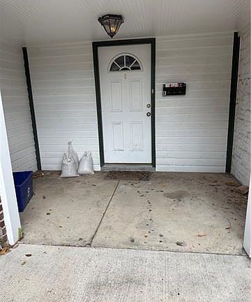 2nd image of 915 Soniat St #B