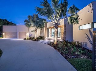 6100 Stallion Way, Fort Lauderdale, FL 33330