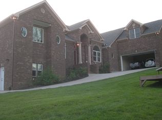 2201 Poplar Grove Dr, Ooltewah, TN 37363