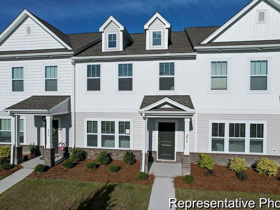 1st image of 443 Avocet Dr