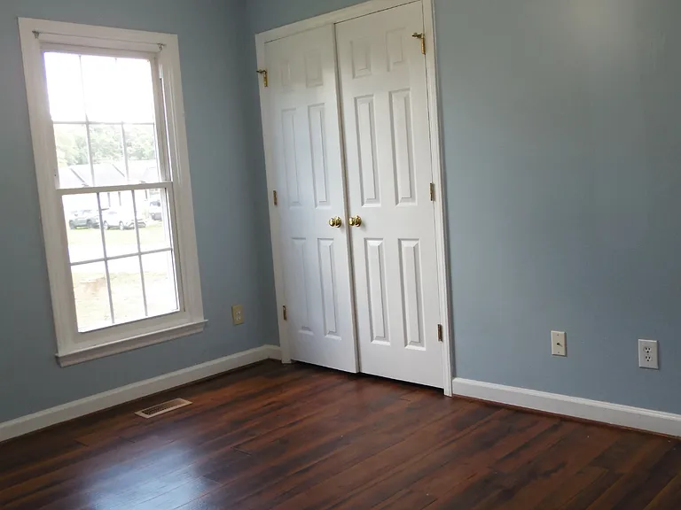 115 Bett Dr — Photo 10