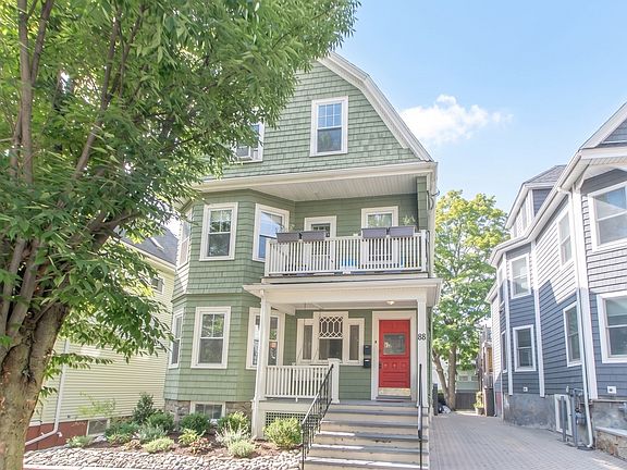 5th image of 88 Bartlett St #1