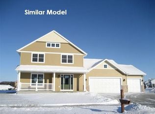2662 Saw Tooth Dr, Fitchburg, WI 53711