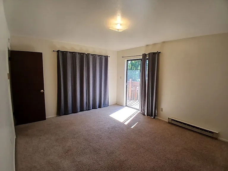 1734 Azalea Dr — Photo 8