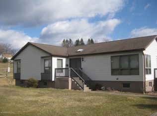 155 Sterling Ave, Dallas, PA 18612