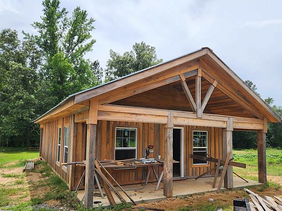 2nd image of 70 Kyle Ln