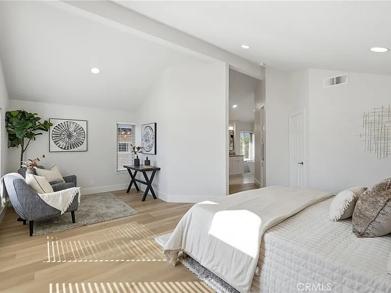 7 San Vincente — Photo 27