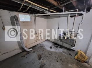 1237 McCartney St, South Bend, IN 46616