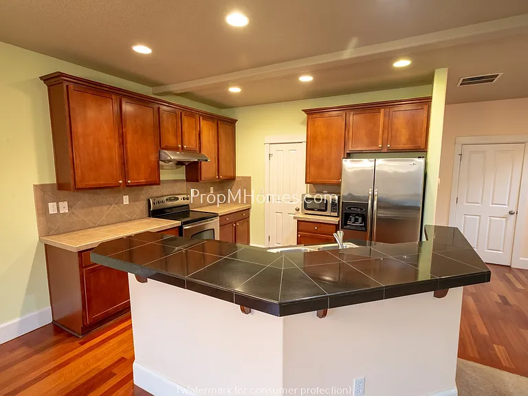 5893 NW Lark Meadow Ter — Photo 6