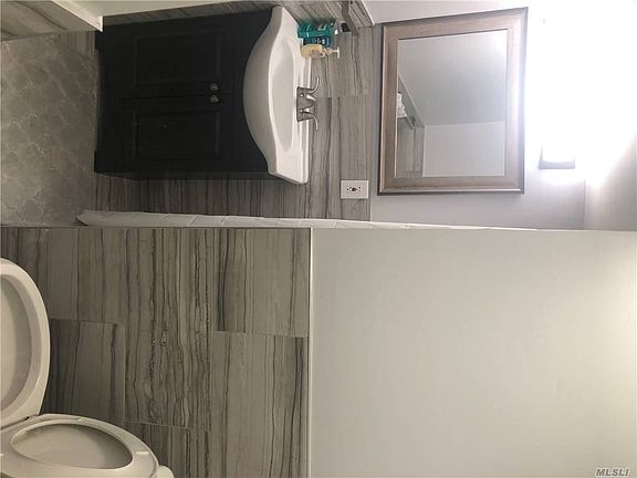 3rd image of 180-03 90th Ave Floor 1