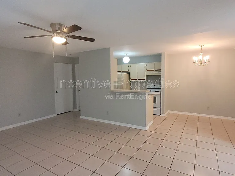5956 Westgate Dr #102 — Photo 7