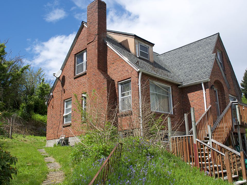 1st image of 2423 Snyder Ave