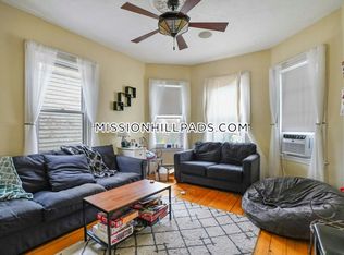 68 Calumet St #3, Boston, MA 02120