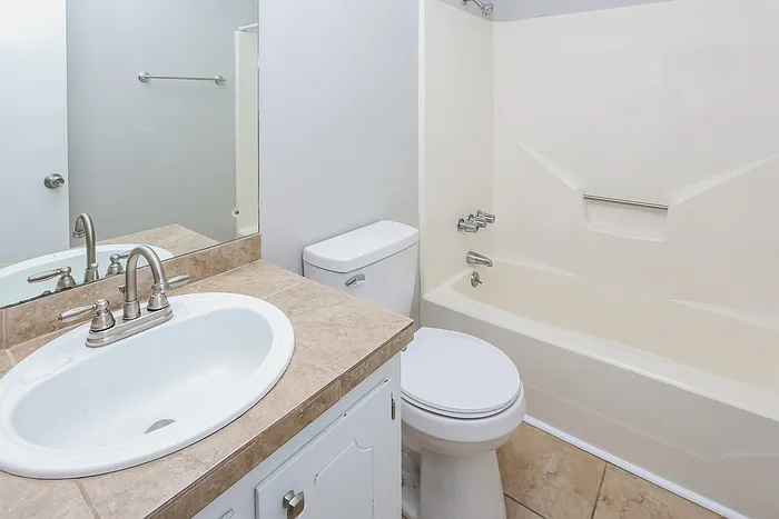 507 Twin Pine Cv — Photo 9