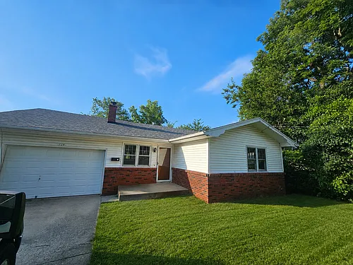 725 W Talmage St Photo 1 725 W Talmage St Photo 1