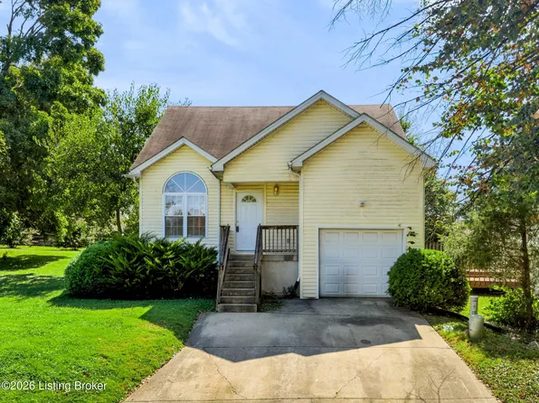 8104 Hudson Ln, Louisville, KY 40291