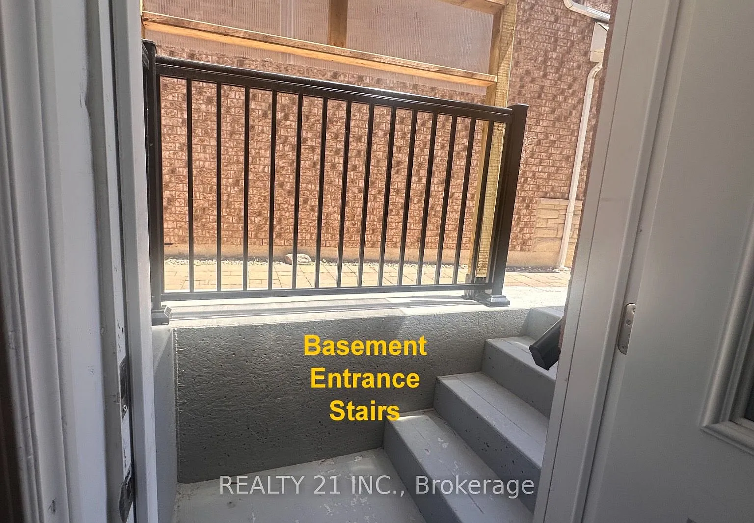 2 bed, $1,600 — Photo 2
