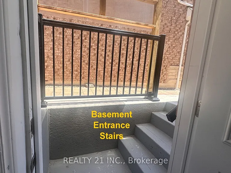 164 Williamson Dr E #BASEMENT — Photo 2