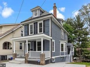 320 N Crown St, Morrisville, PA 19067