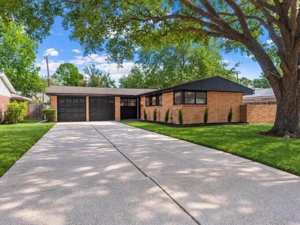 2303 Willowby Dr, Houston, TX 77008
