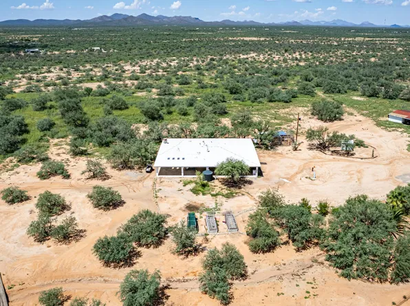 6700 S Marstellar Rd, Tucson, AZ 85735