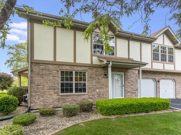 18225 Eagle Dr, Tinley Park, IL 60477
