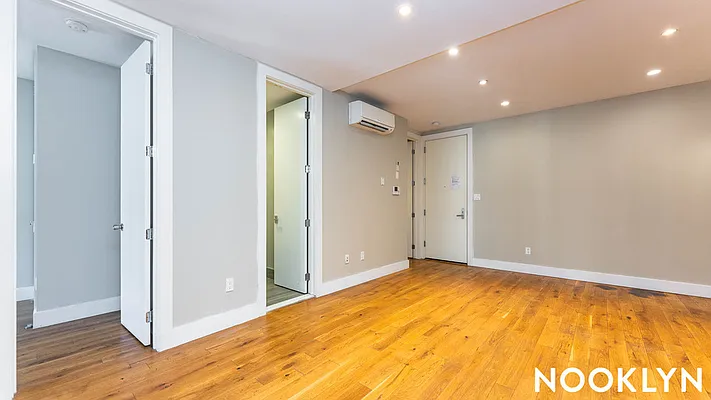 Rented by Nooklyn NYC LLC | media 26