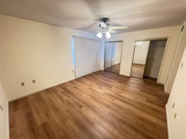 4414 Liberty Avenue image 12 of 17