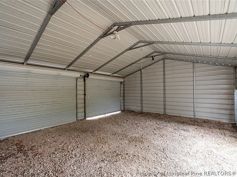 109 Canyon Ct — Photo 42
