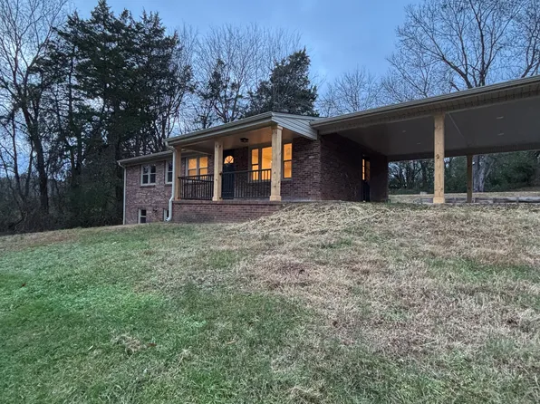 188 W Witt Rd, Danville, VA 24540