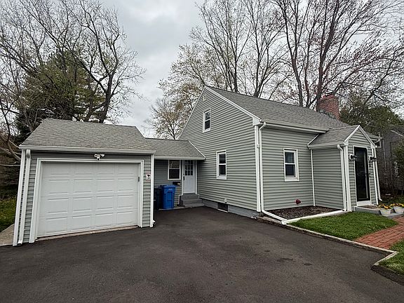 2nd image of 57 Collins Rd