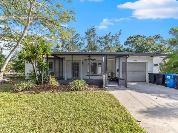 4519 Venetian Blvd NE, Saint Petersburg, FL 33703