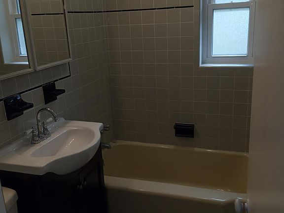5th image of 1515 Tanager Dr