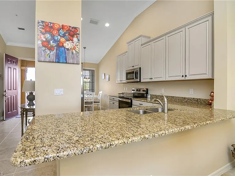 9440 Benvenuto Ct #3-204 — Photo 11