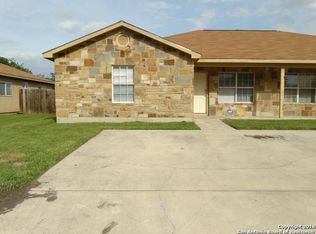 7554 Oak Chase, San Antonio, TX 78239