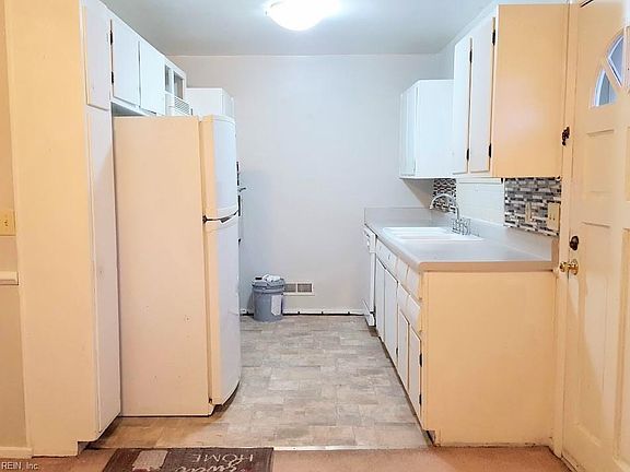 2nd image of 708 Juniper Dr